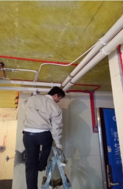 中央空調冷、熱水系統